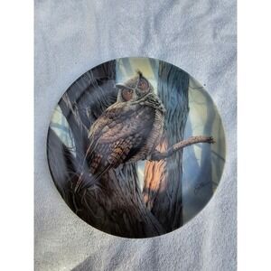 Edwin M Knowles Great Horned Owl Collector Plate Daniel Smith 1988‎